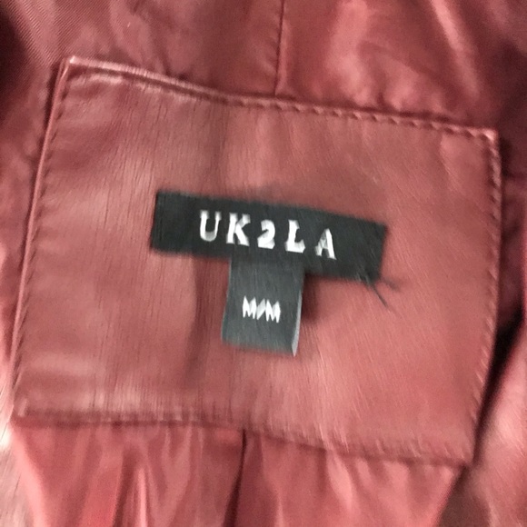 Red fake leather jacket - Picture 3 of 7